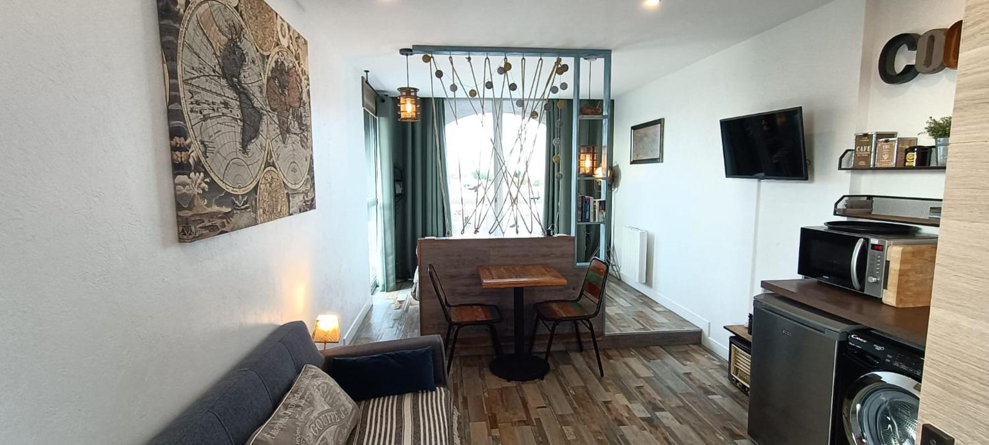 Le Semaphore - Studio Climatise, Grande Terrasse Vue Mer - Parking, Wifi La Grande Motte Ngoại thất bức ảnh