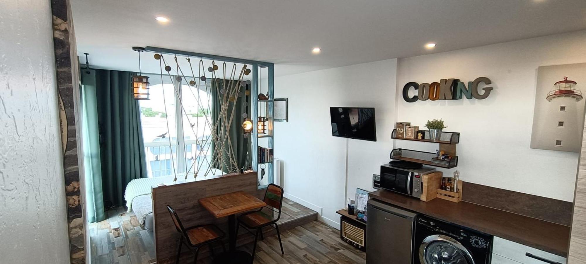 Le Semaphore - Studio Climatise, Grande Terrasse Vue Mer - Parking, Wifi La Grande Motte Ngoại thất bức ảnh